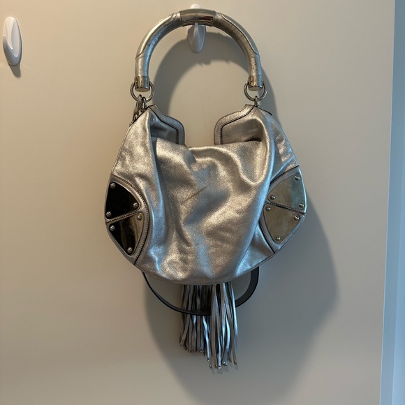 Gucci Leather Medium Indy Hobo - Picture 2 of 8